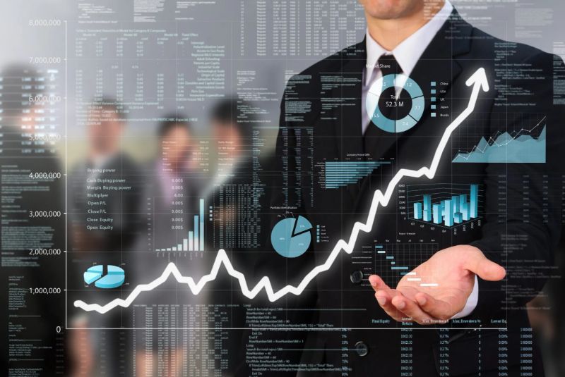 Graficos simbolizando crescimento empresarial com cinco ramos e edifícios de escritório ao redor, representando estratégias para estruturar uma empresa.